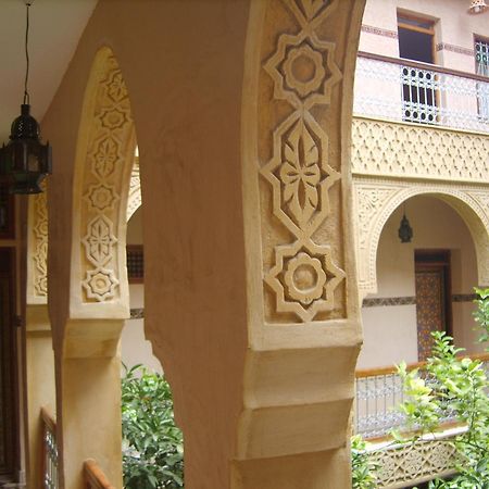 Riad Les Chrifis Navette Aeroport 24 Sur 24 Fès Exteriér fotografie