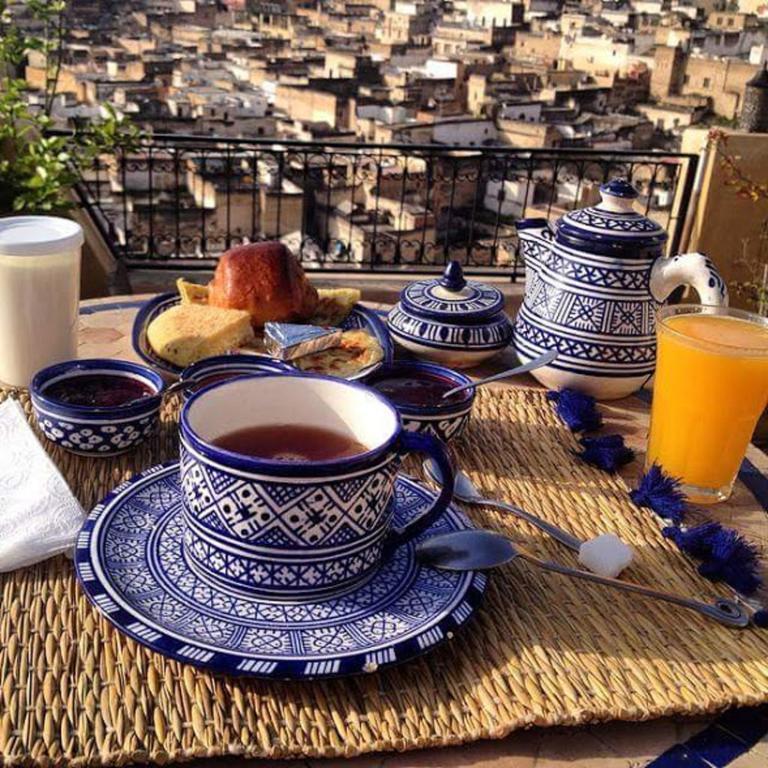 Riad Les Chrifis Navette Aeroport 24 Sur 24 Fès Exteriér fotografie